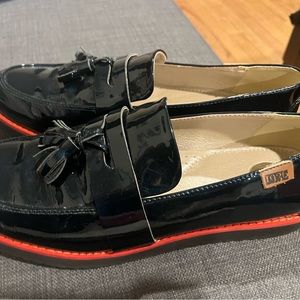 Patent Leather Loafer with Tassels - 1936 Boutique